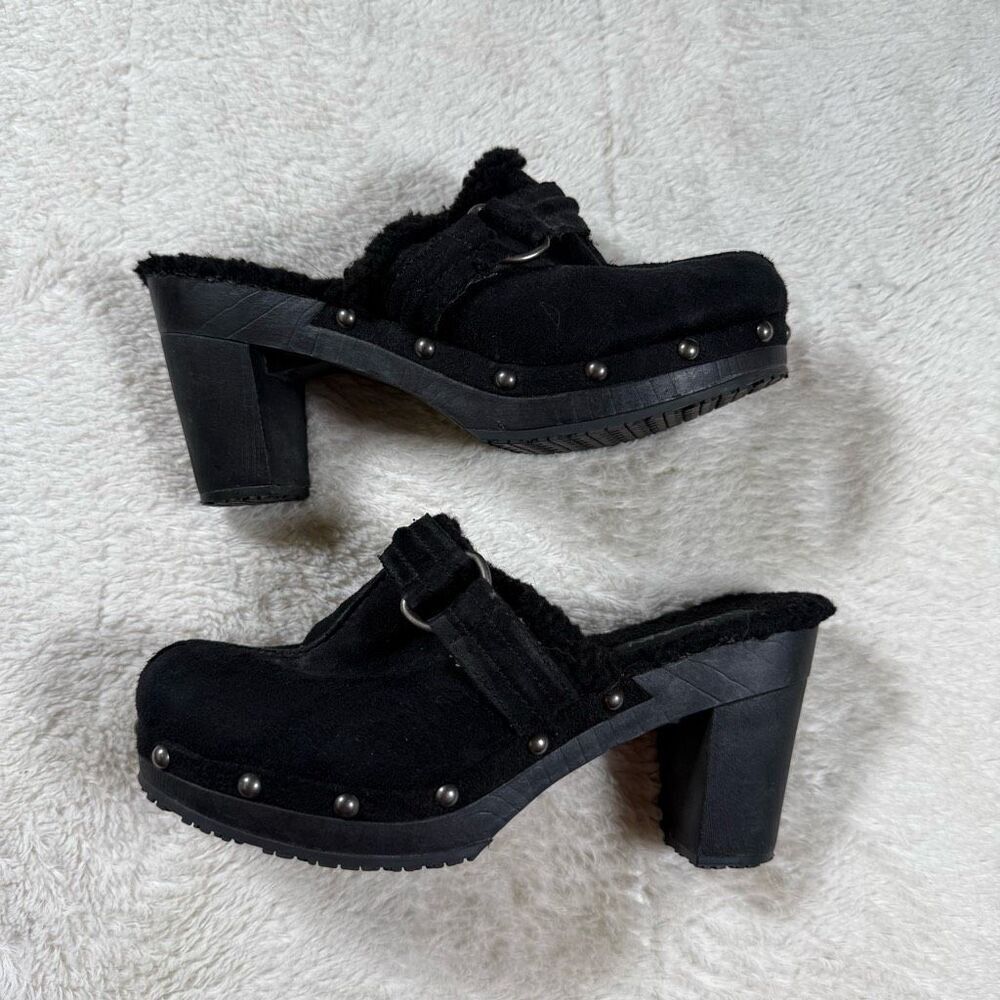 Vintage Y2K Unionbay Women’s Fur Lined Mule Clogs